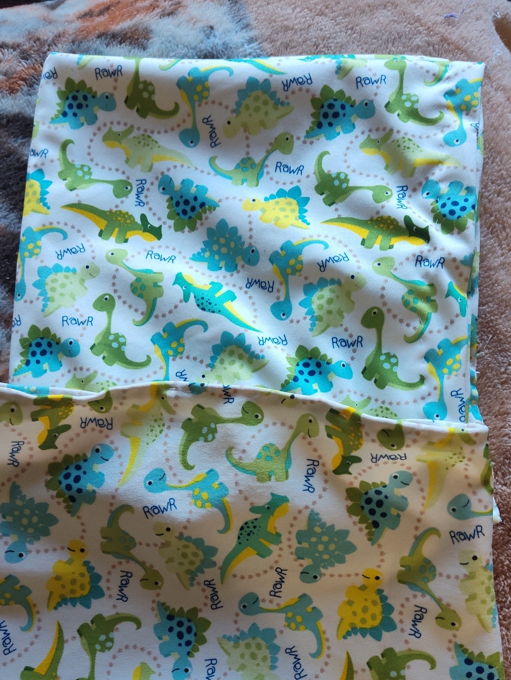 Waterproof Changing Pad With Dinosaur Motif Matching Waterproof Bag